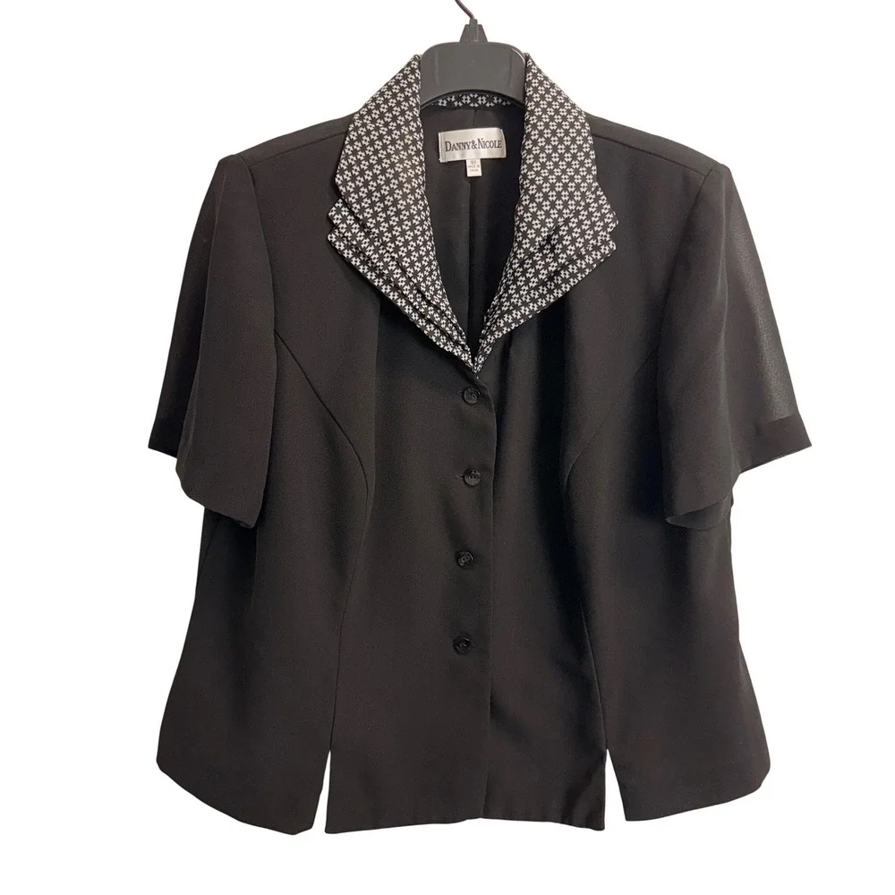 Danny & Nicole Womens 16W Skirt Suit Set Black White Patterned Ruffle Hem Jacket